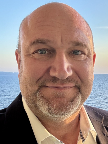 A portrait of Markus